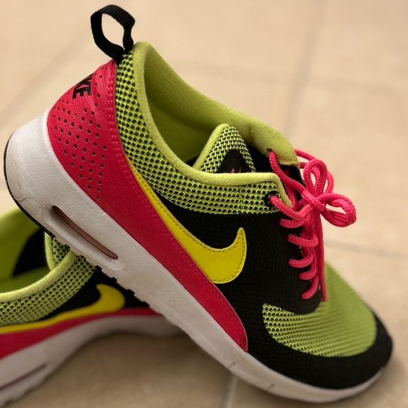Nike Air Max Thea Pink Yellow US Size 7Y - Picture 5 of 6